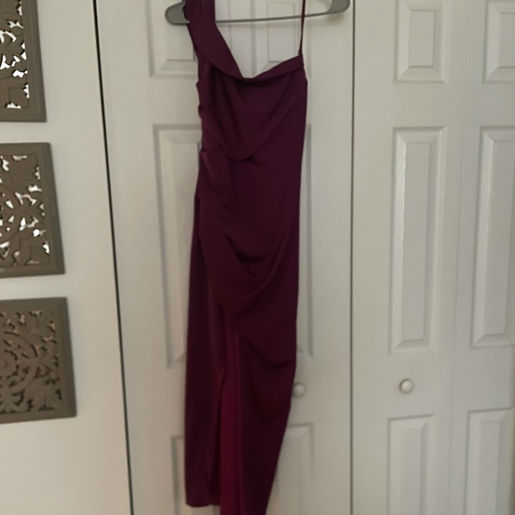 Lulus - Showing Off a Little Magenta Asymmetrical Tulip Midi Dress Lulus - XS - Picture 5 of 6